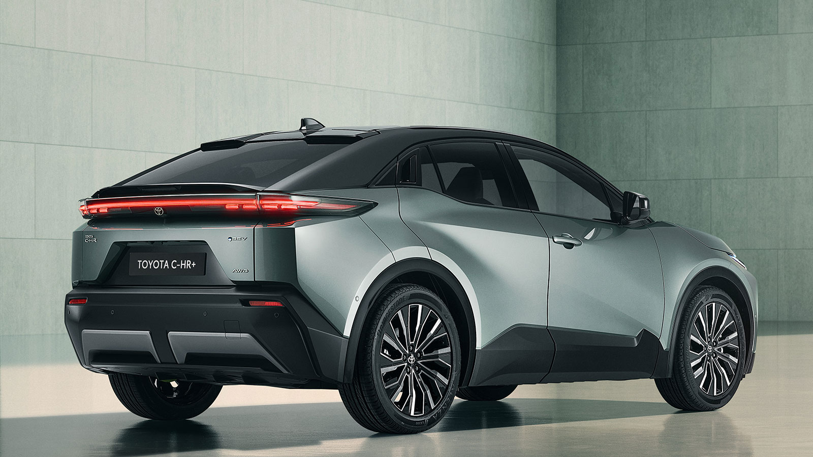 8 λόγοι που θα κάνουν #trend το νέο Toyota CH-R+